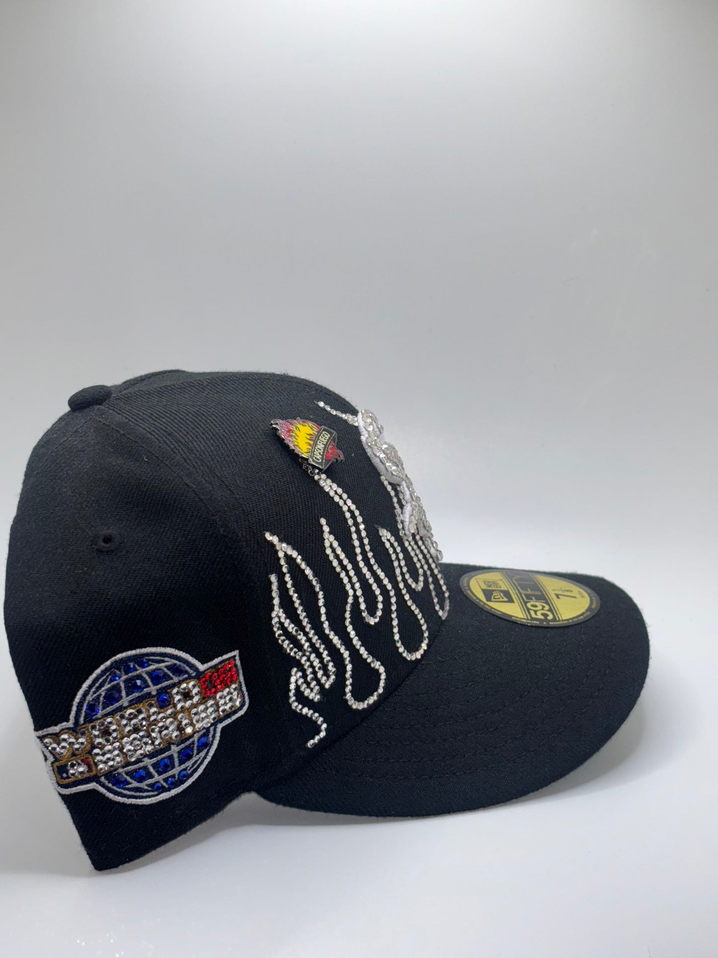* Chicago White Sox flame iced out fitted