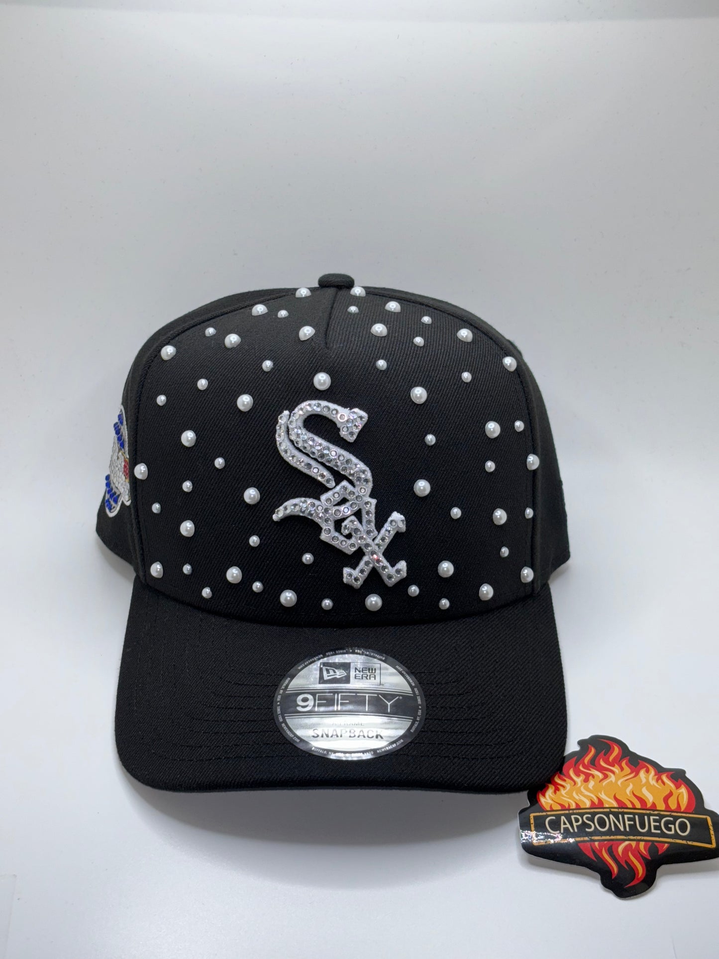 * CWS Pearl SnapBack