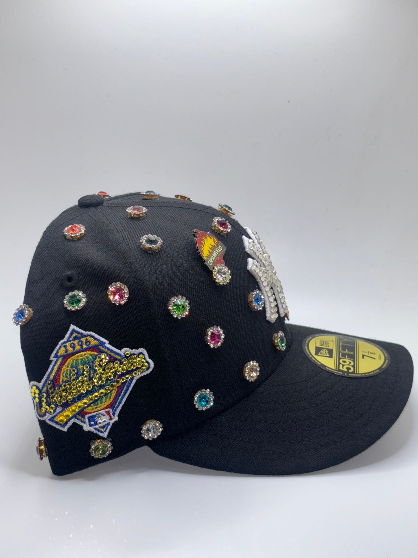 * 360 Rainbow Black New York Yankees Crystallized Fitted
